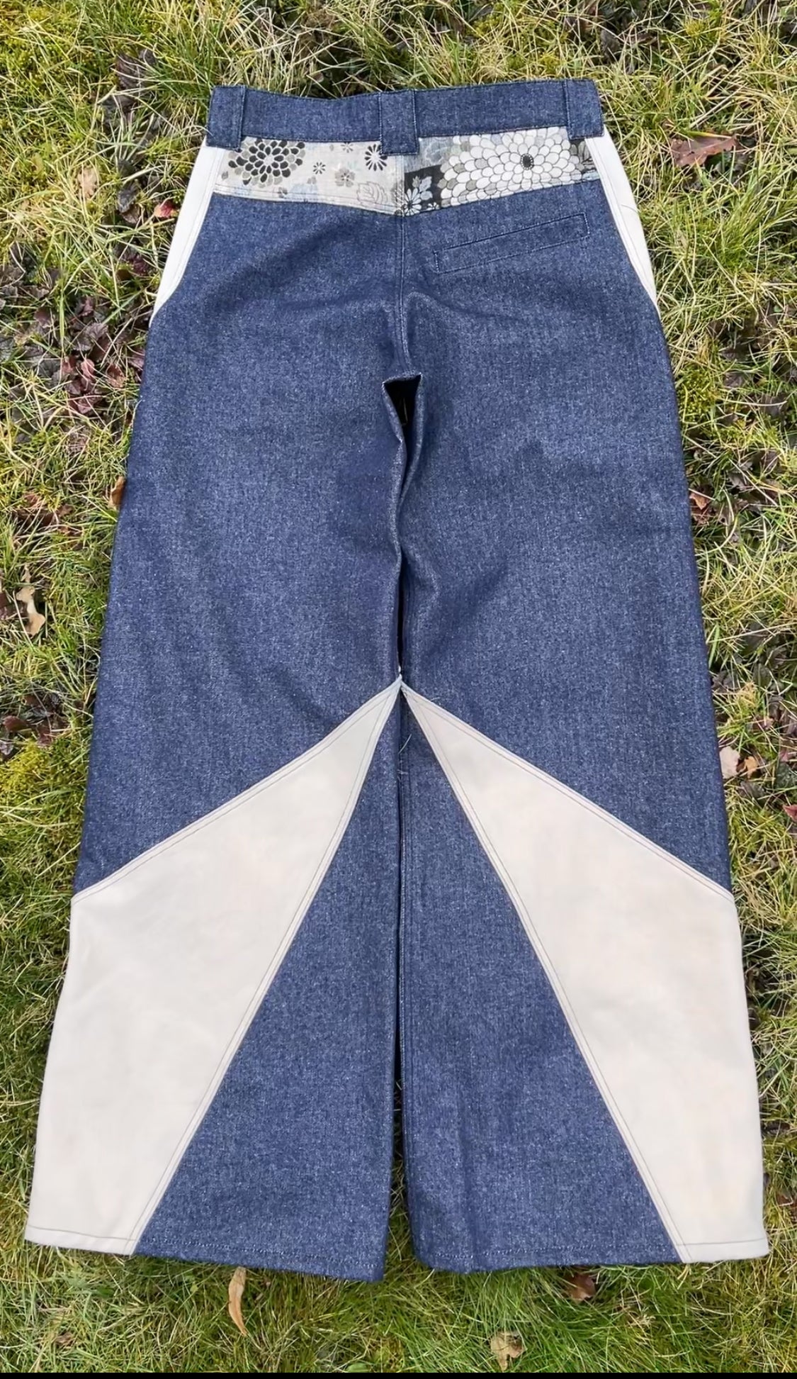 Baggy denim