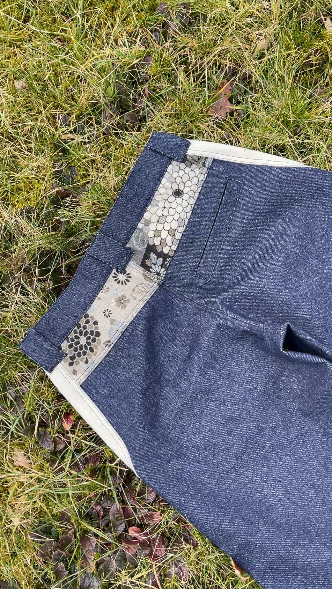 Baggy denim