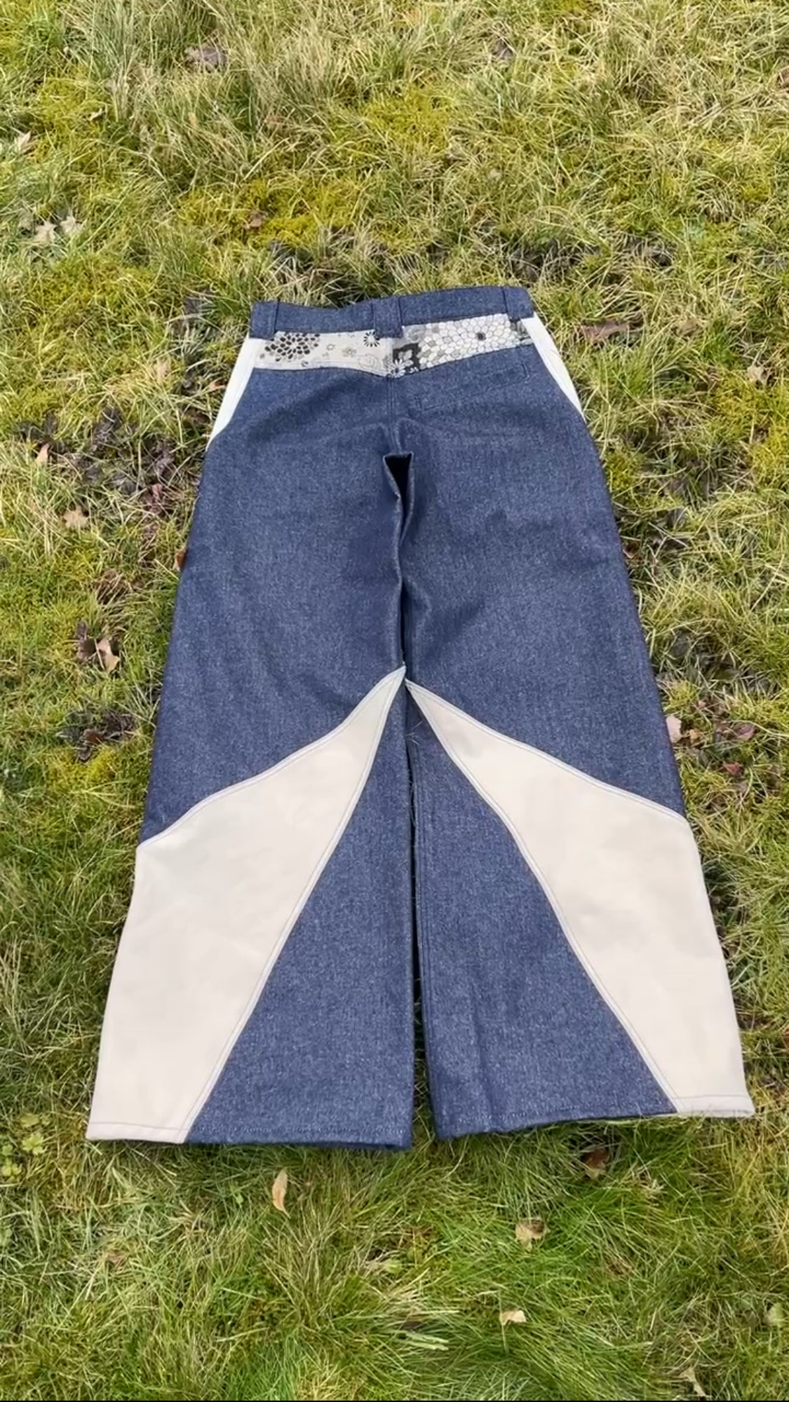 Baggy denim