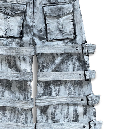 Snowy pants