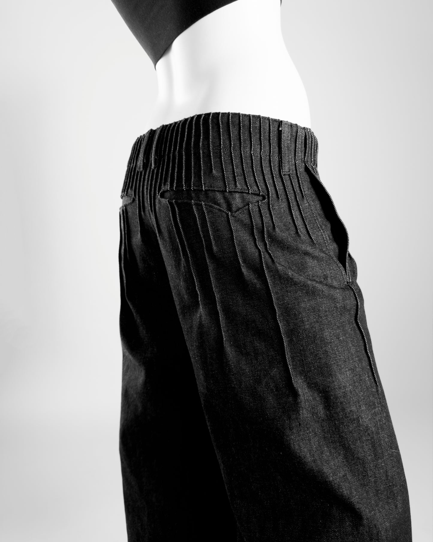 pleats denim women