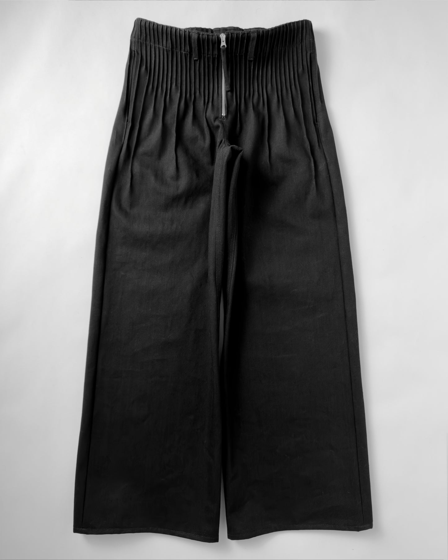 pleats black denim men