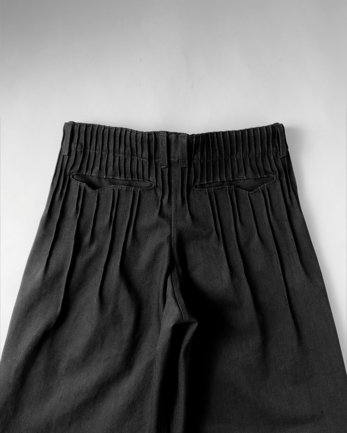 pleats black denim men