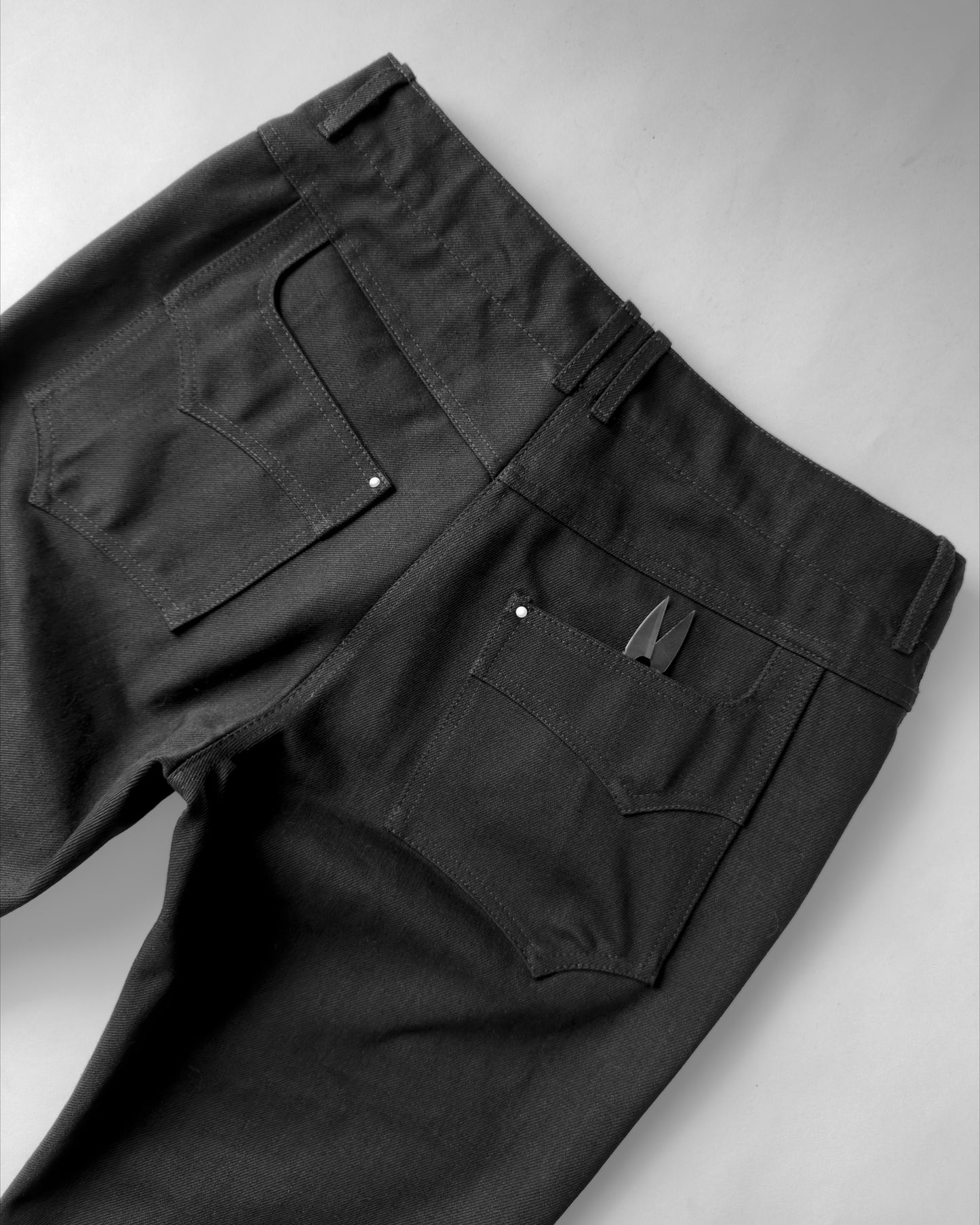 Regular denim