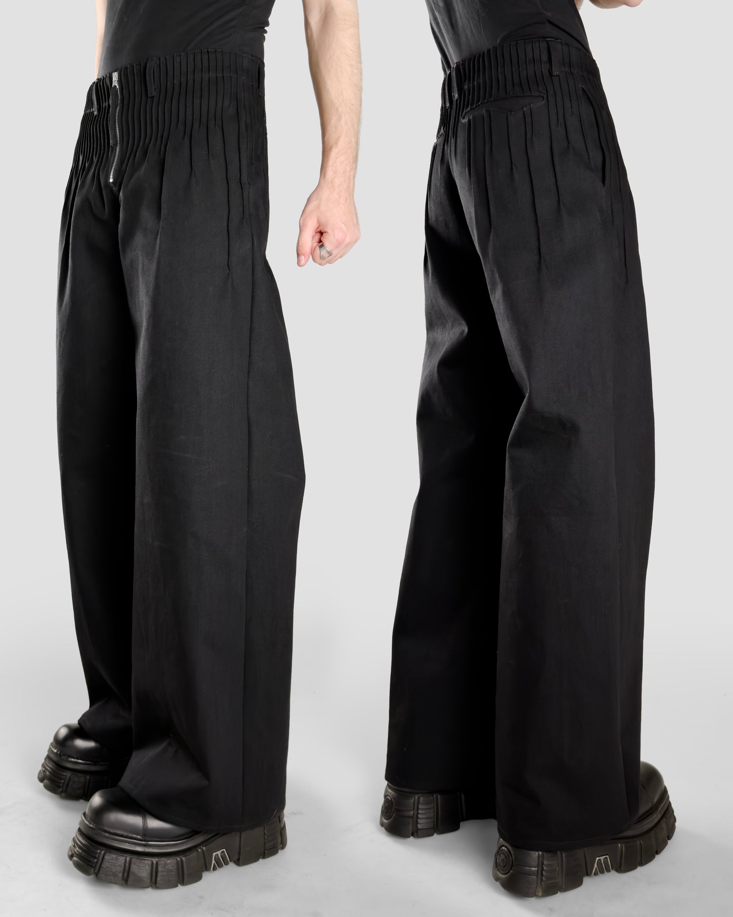 pleats black denim men