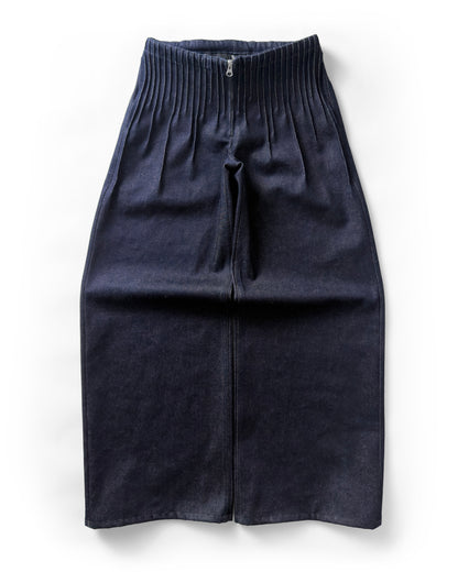 pleats denim