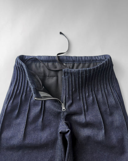 pleats denim