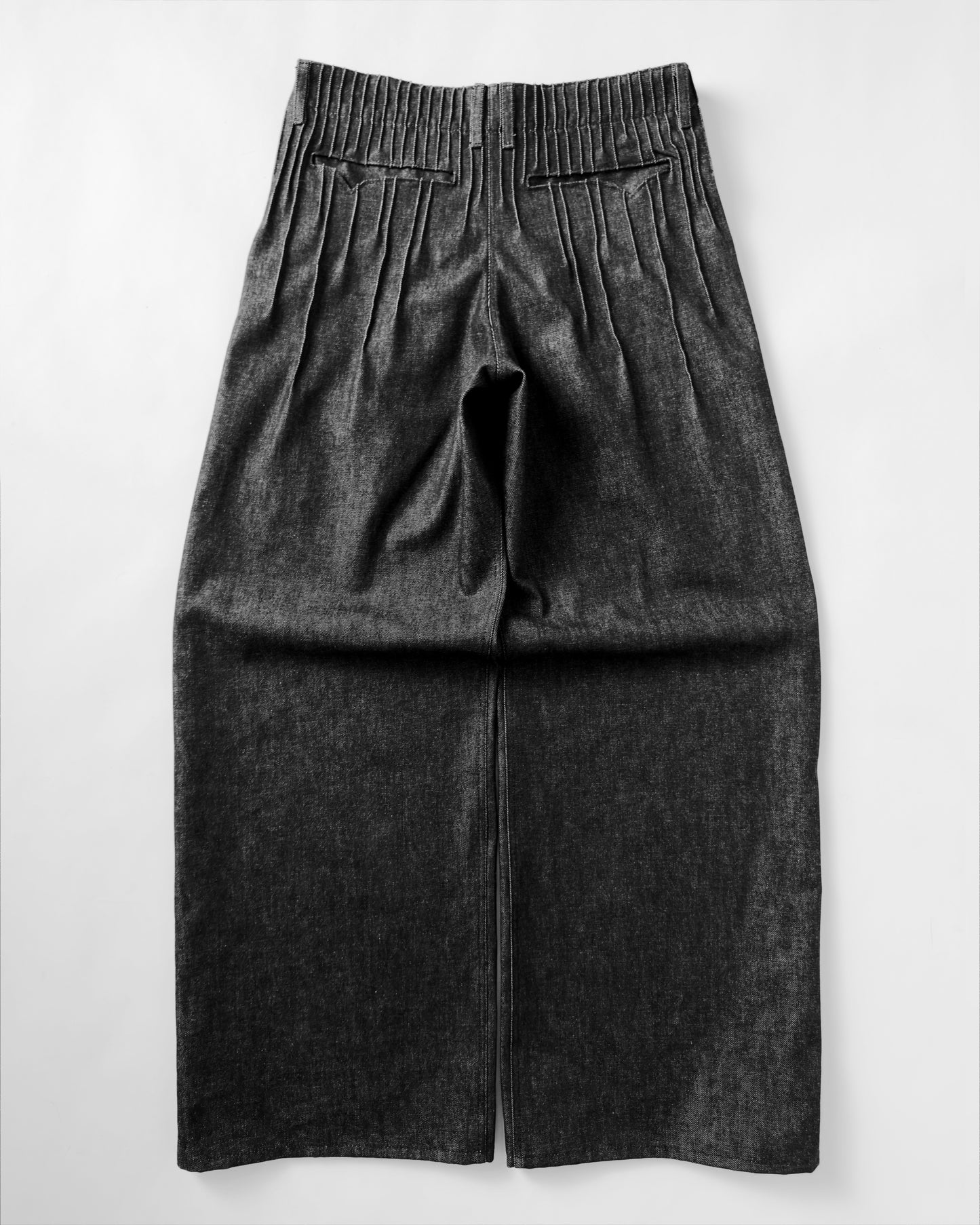 pleats denim men