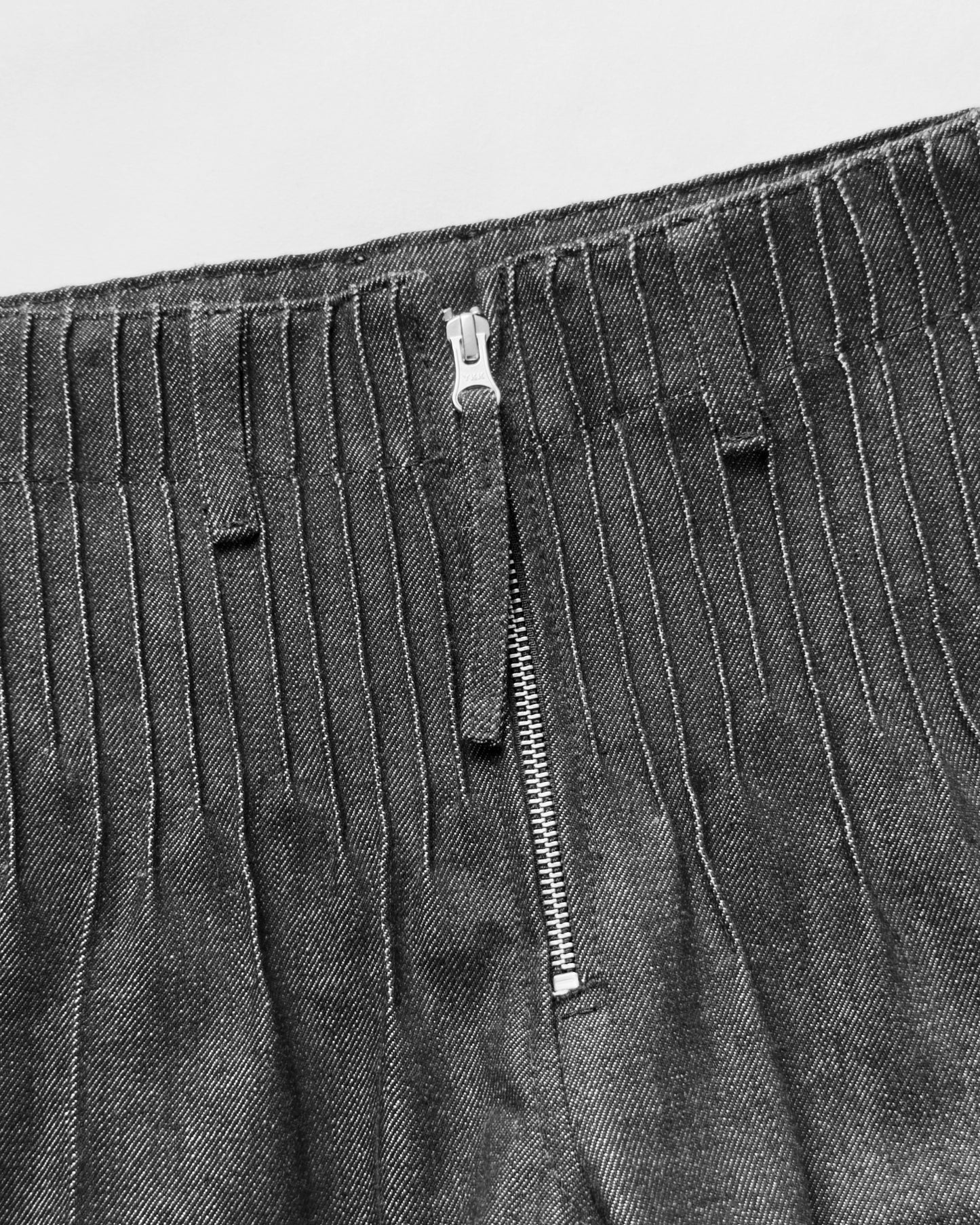 pleats denim men
